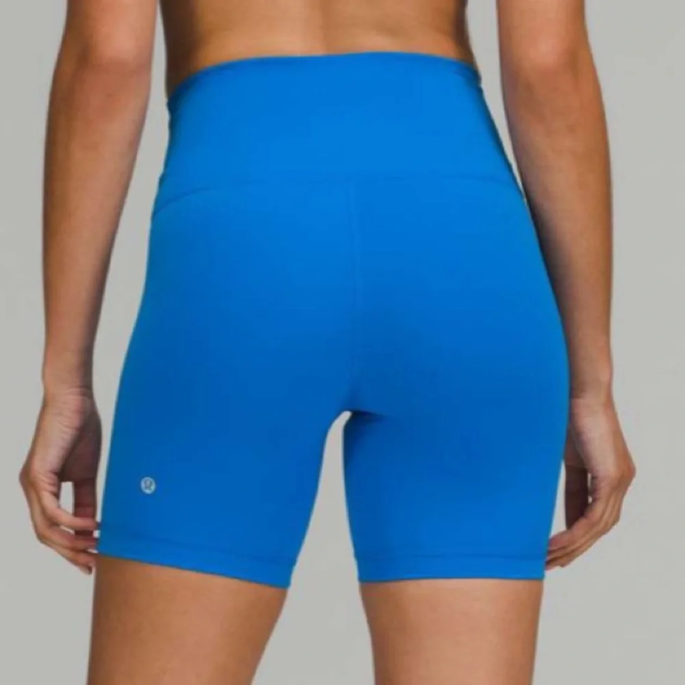 NWT Lululemon Wunder Train High-Rise Short 6"
Poolside Size 4 - Picture 7 of 9